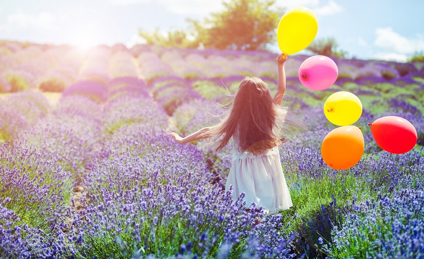 girl with balloons original 844 x 517